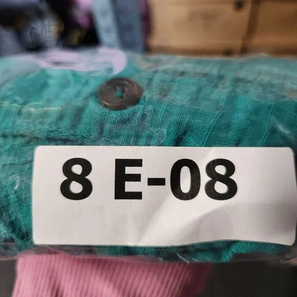 Pilcro By Anthropology Button Up Shirt Small Long Sleeves Green Top Swiss Dot - Picture 13 of 13